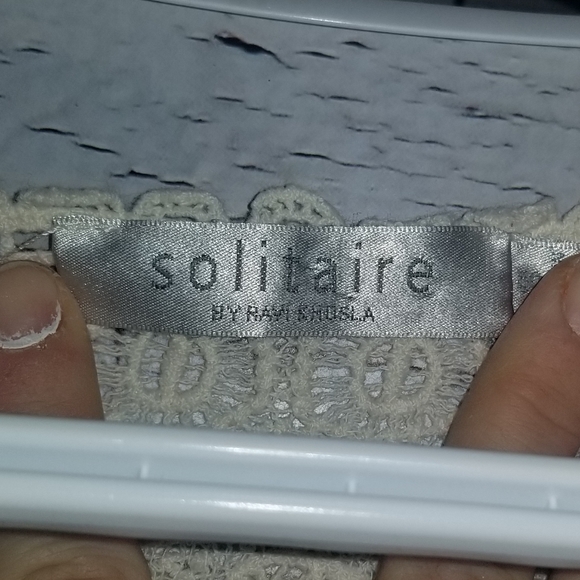 Solitaire by ravi khosla beach cover up - Picture 4 of 4